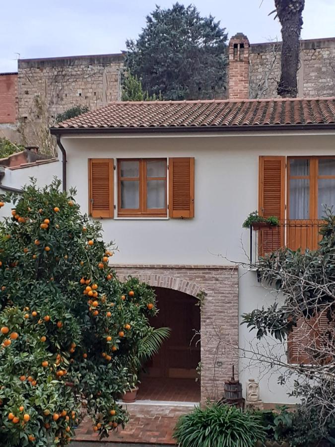 Apartmán L'Arancio Antico Iglesias Exteriér fotografie